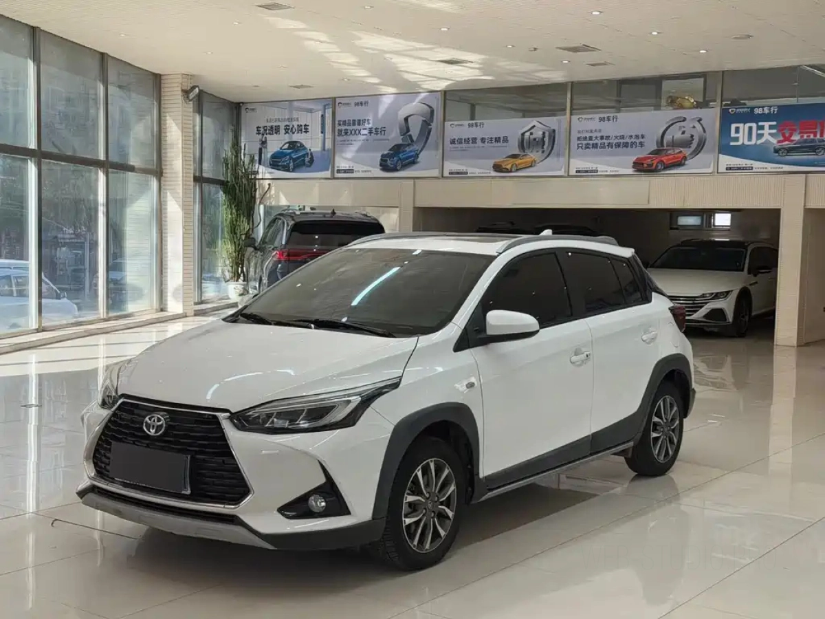 TOYOTA YARIS L DAZZLING  2021