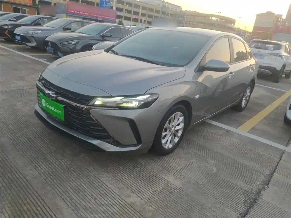 CHEVROLET CRUZE  2024