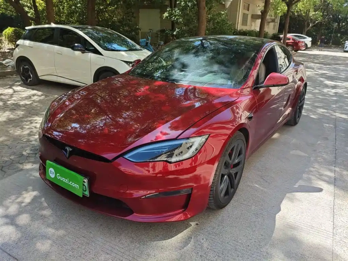 TESLA MODEL S