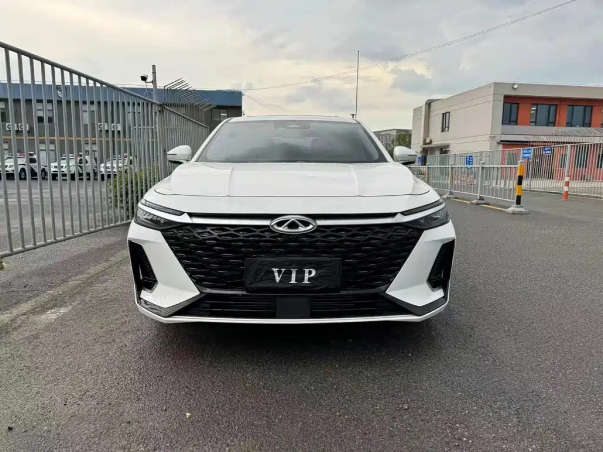 CHERY ARRIZO 8  2025