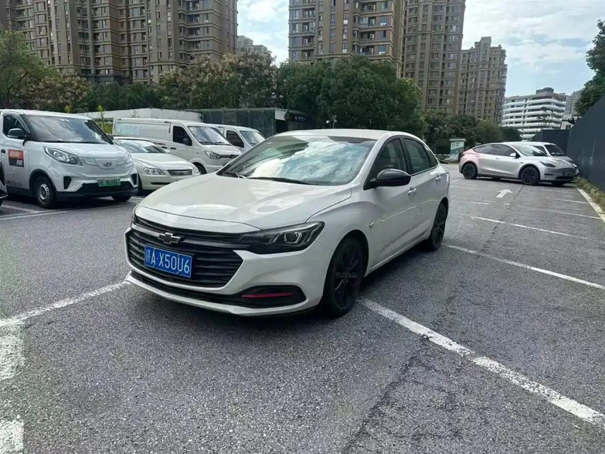 CHEVROLET CRUZE