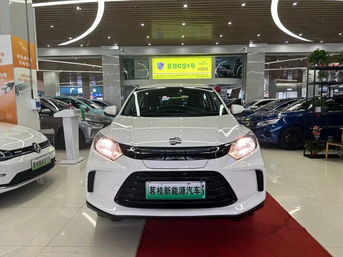 EVERUS GAC HONDA VE-1