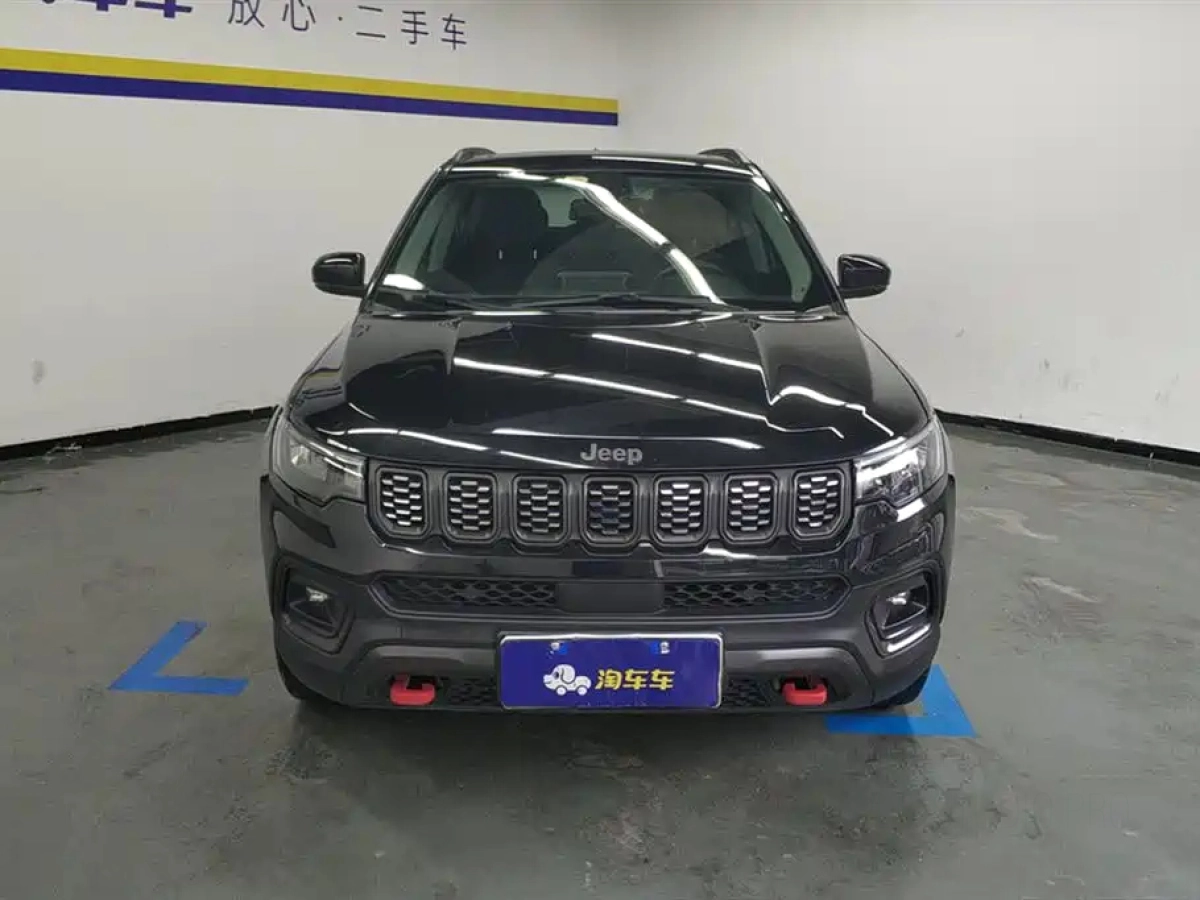 JEEP COMPASS