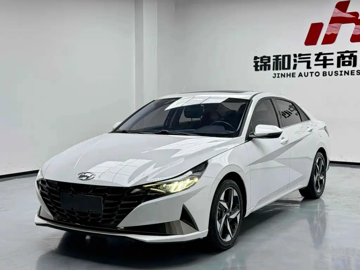 HYUNDAI ELANTRA  2022