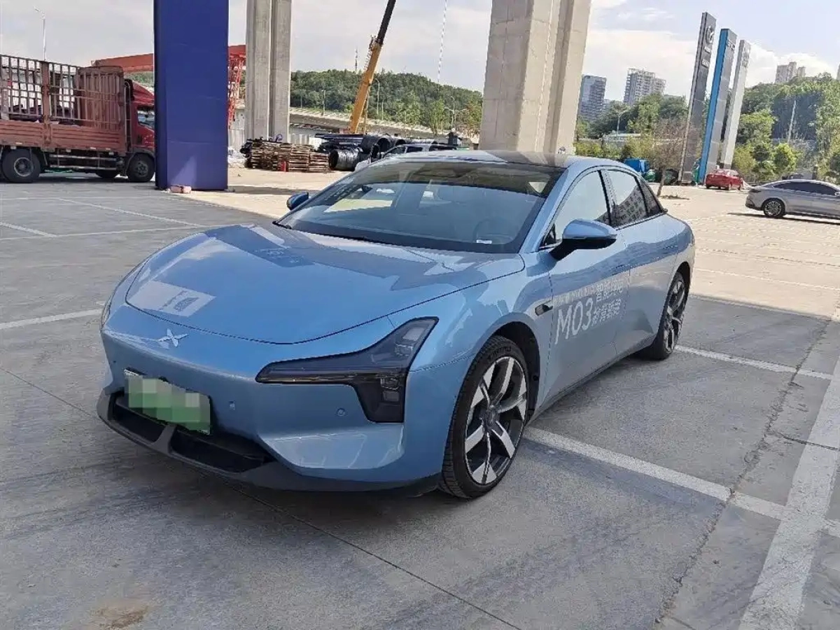 XPENG MOTORS MONA M03