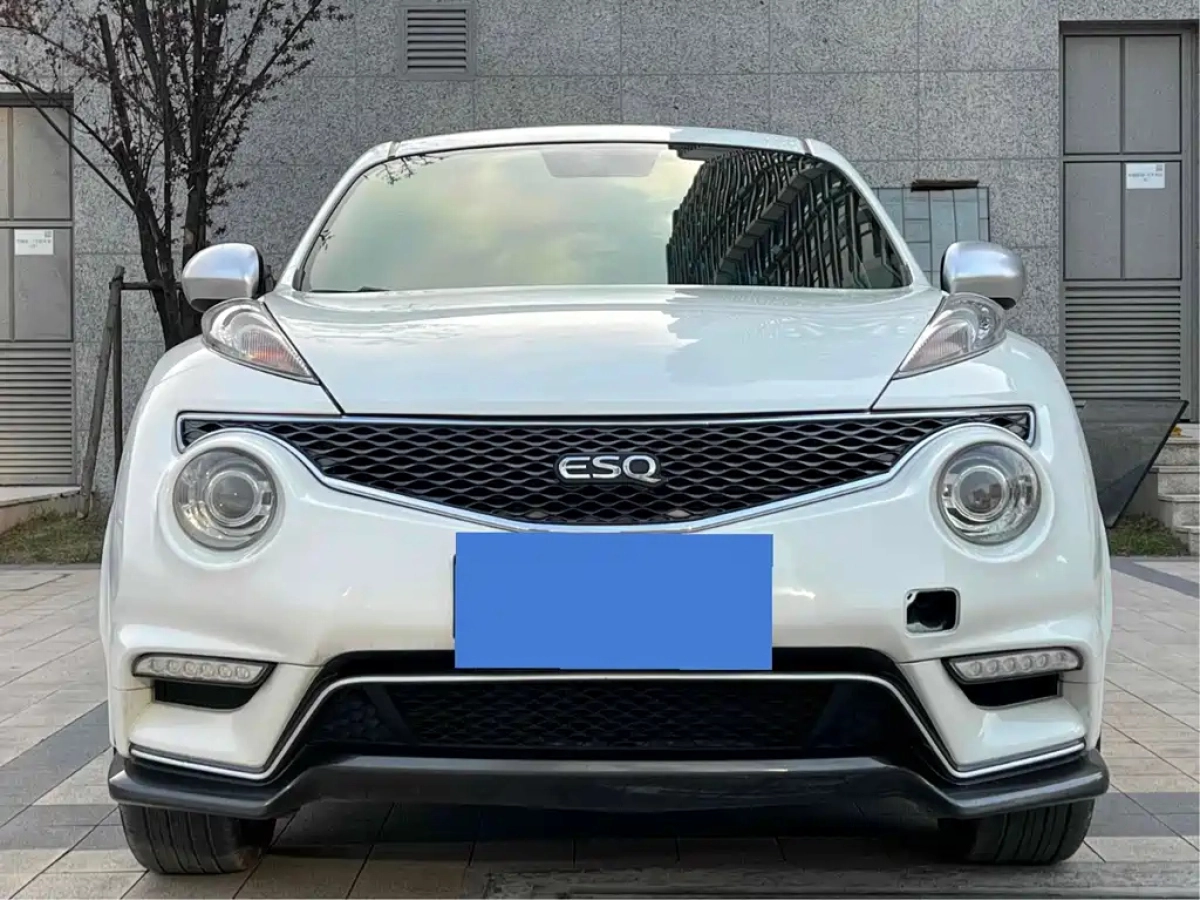 INFINITI ESQ