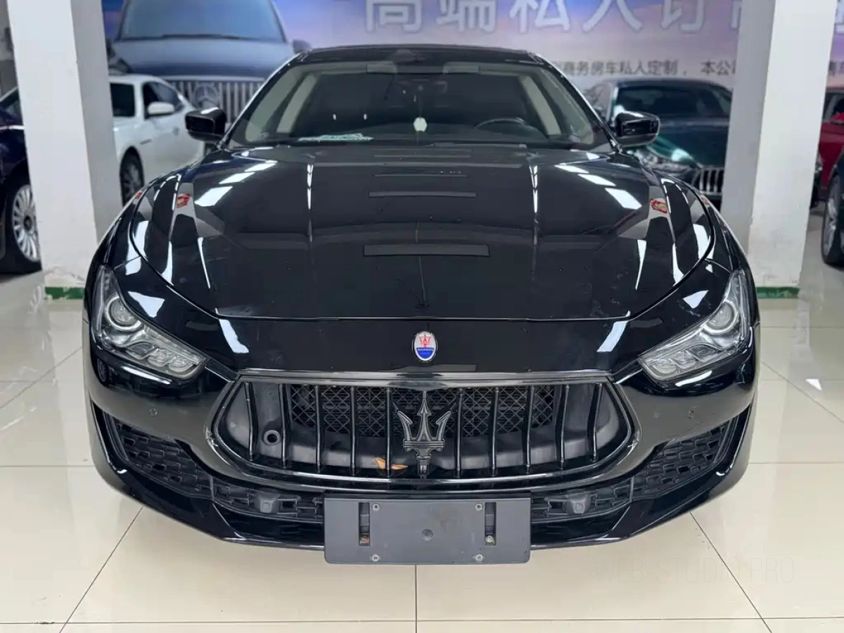 MASERATI GHIBLI