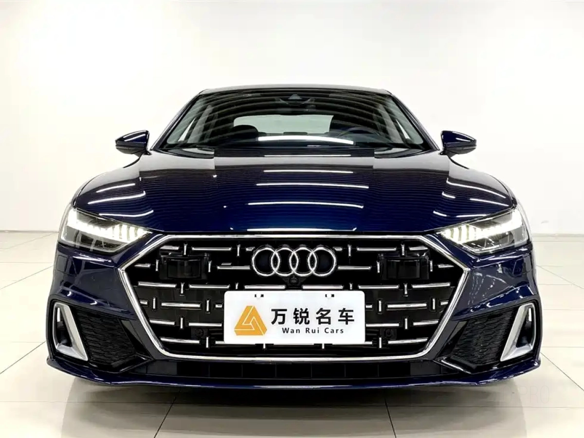 AUDI A7L