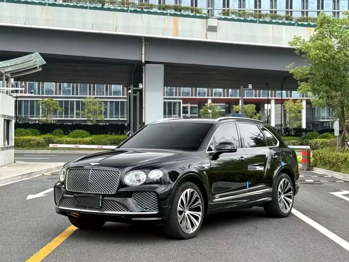 BENTLEY BENTAYGA PLUG IN HYBRID