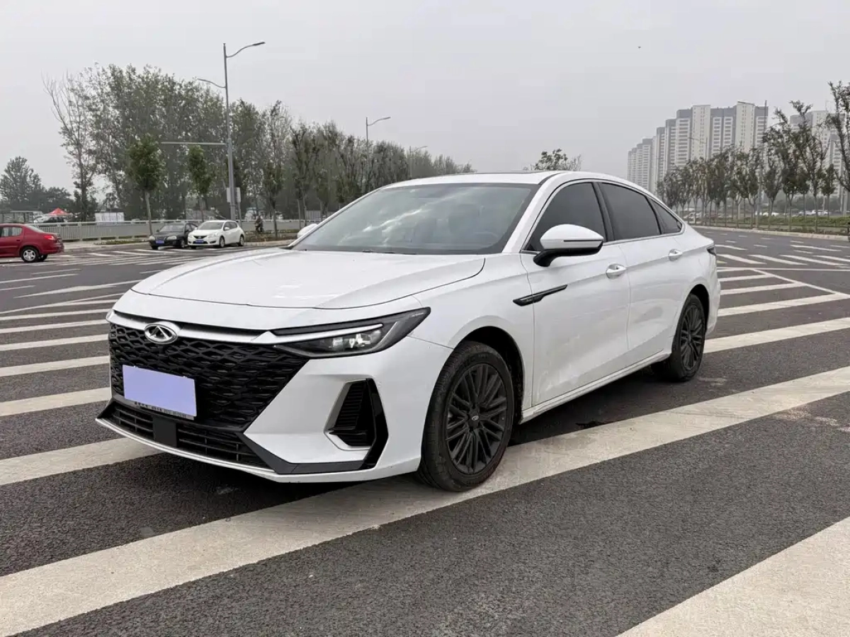 CHERY ARRIZO 8  2024