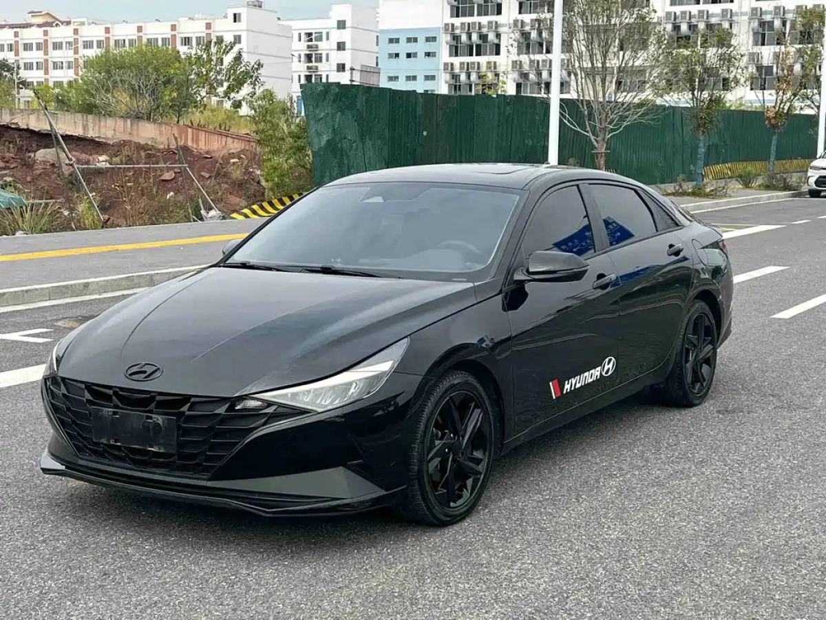 HYUNDAI ELANTRA  2022
