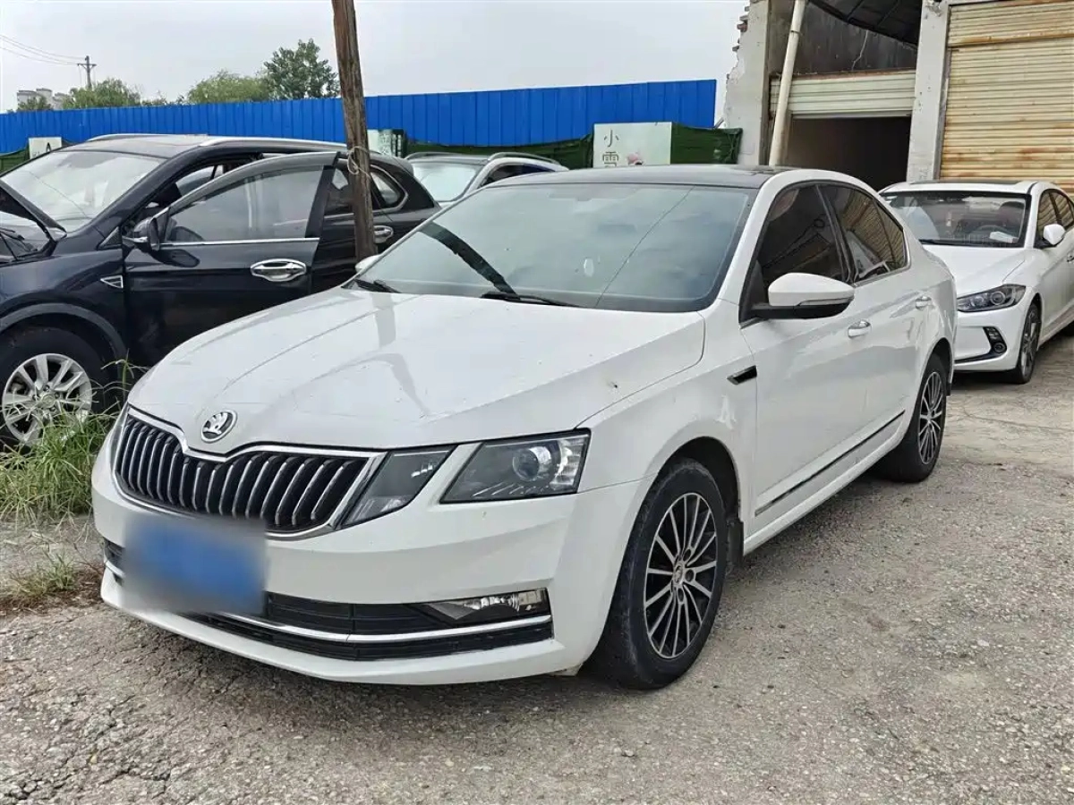 SKODA OCTAVIA