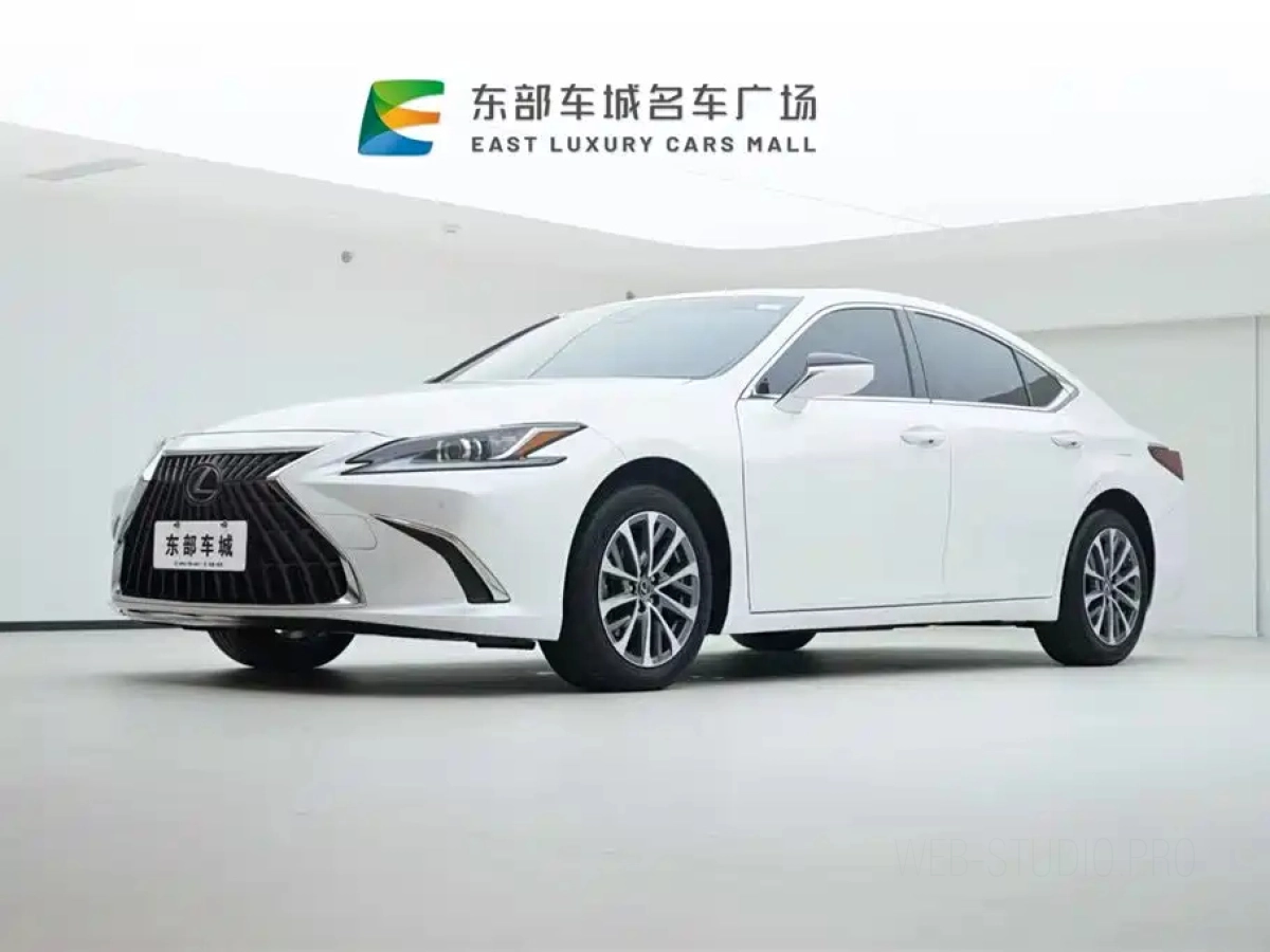 LEXUS ES  2024