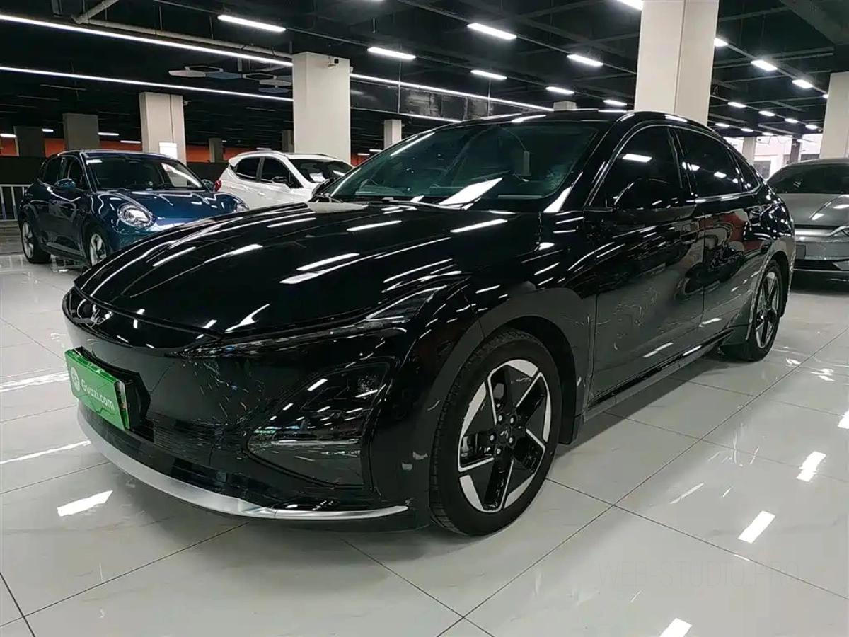 SGMW WULING STARLIGHT