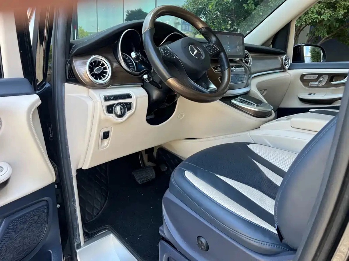 JINGUAN AUTO V-CLASS