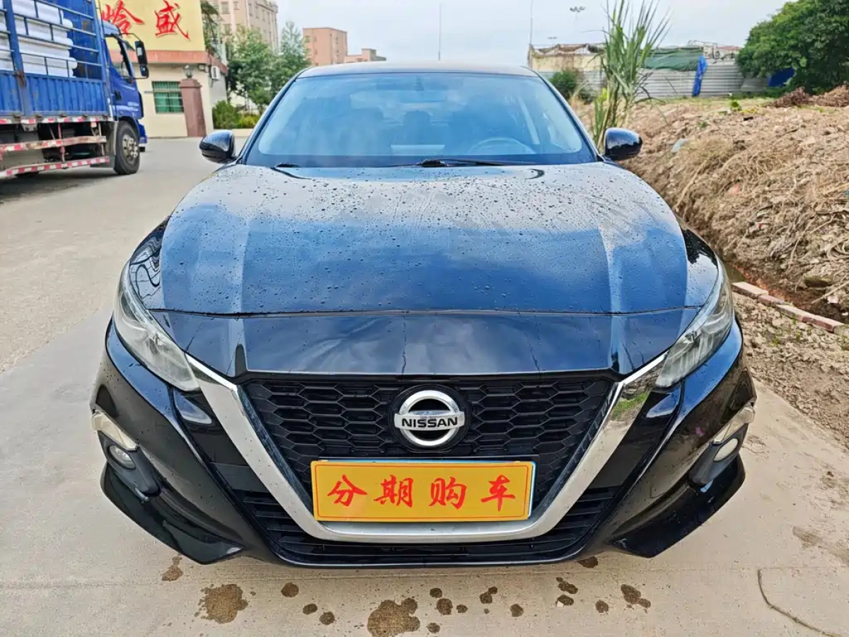 NISSAN TEANA