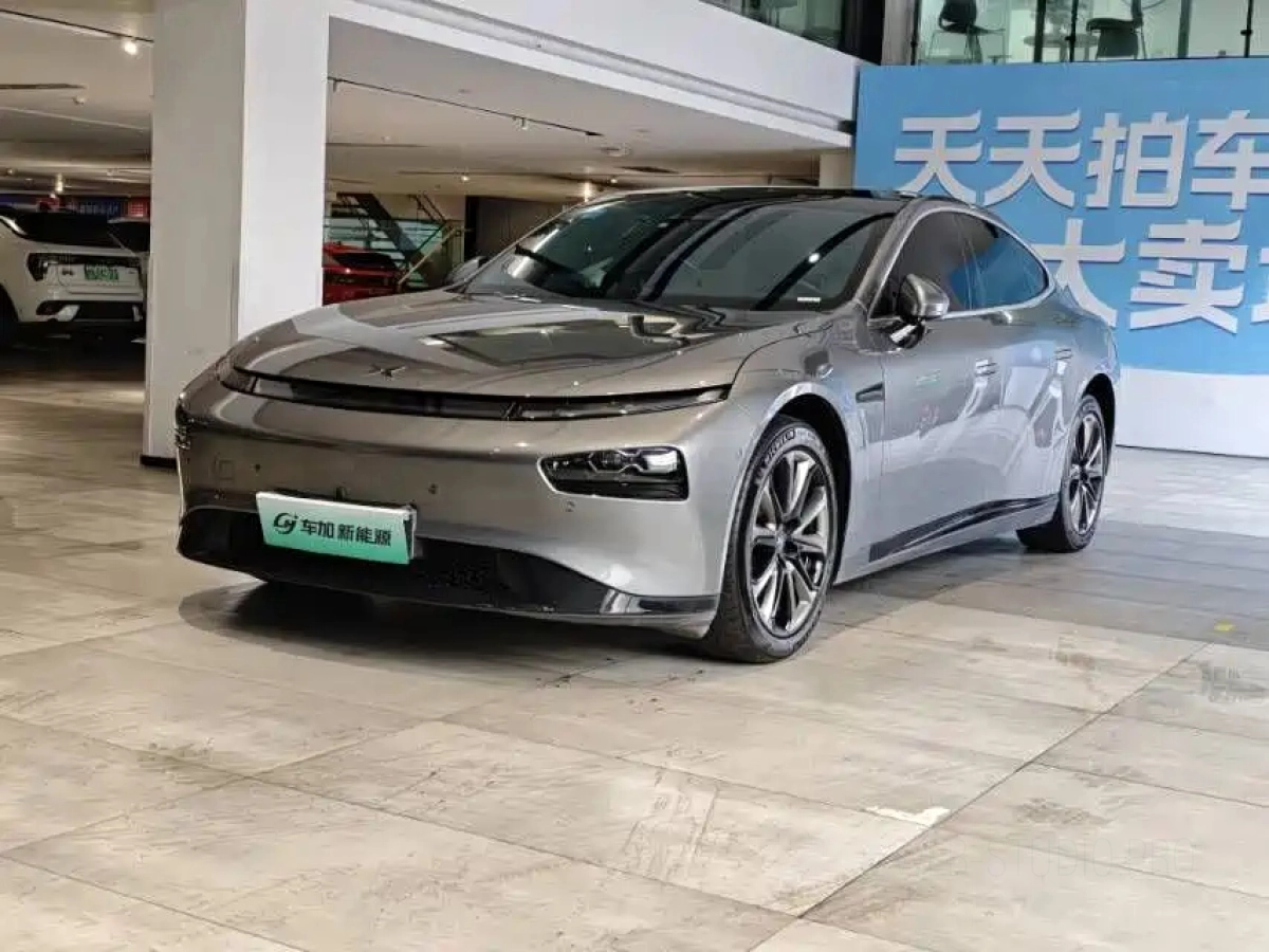 XPENG MOTORS P7  2021