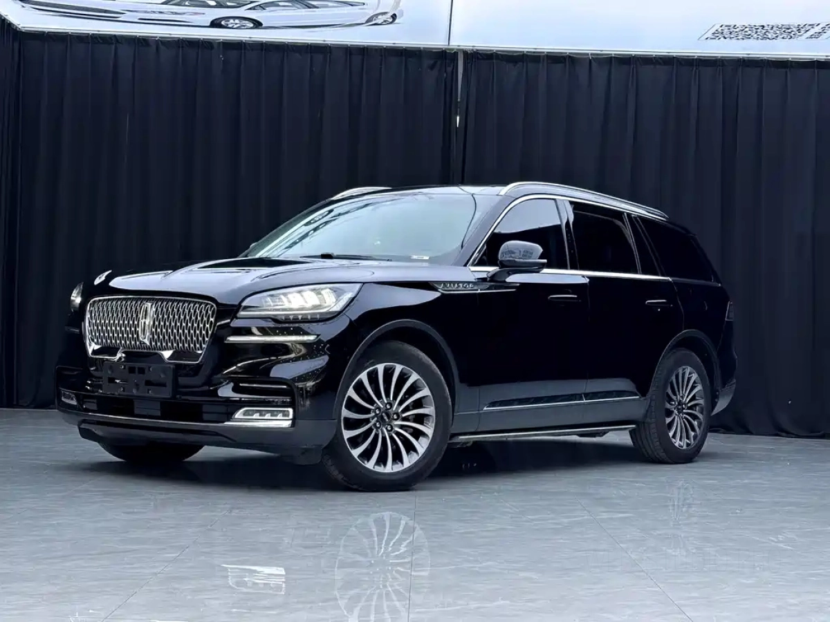LINCOLN AVIATOR  2020