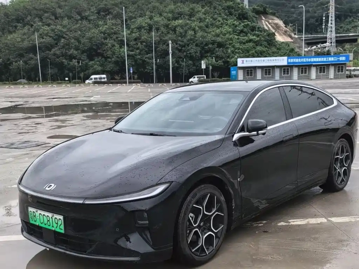 CHANGAN QIYUAN A07  2024