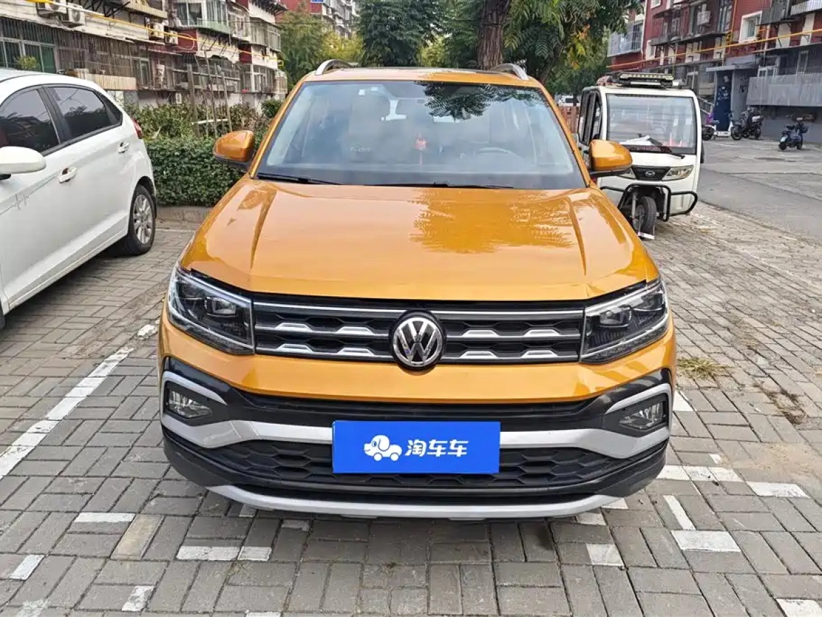 VOLKSWAGEN T-CROSS