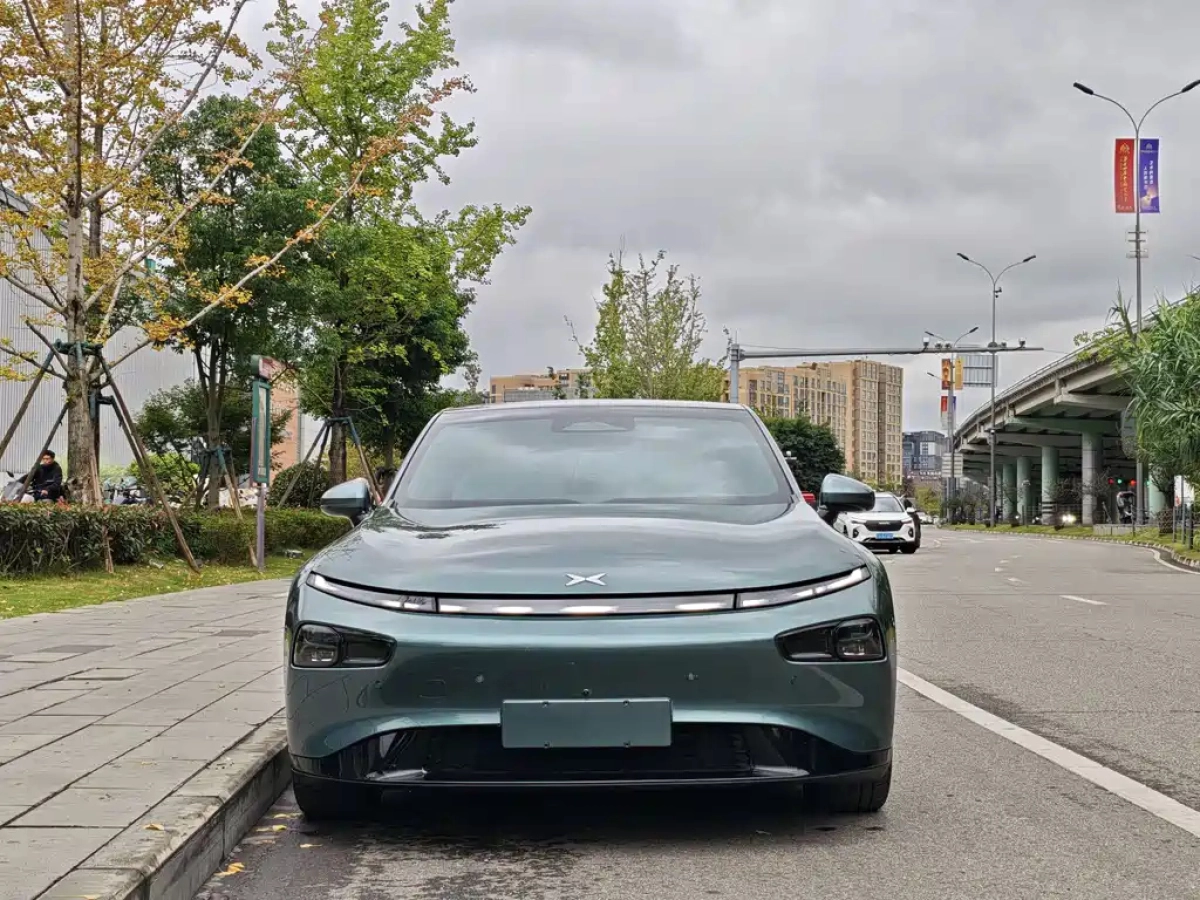 XPENG MOTORS P7