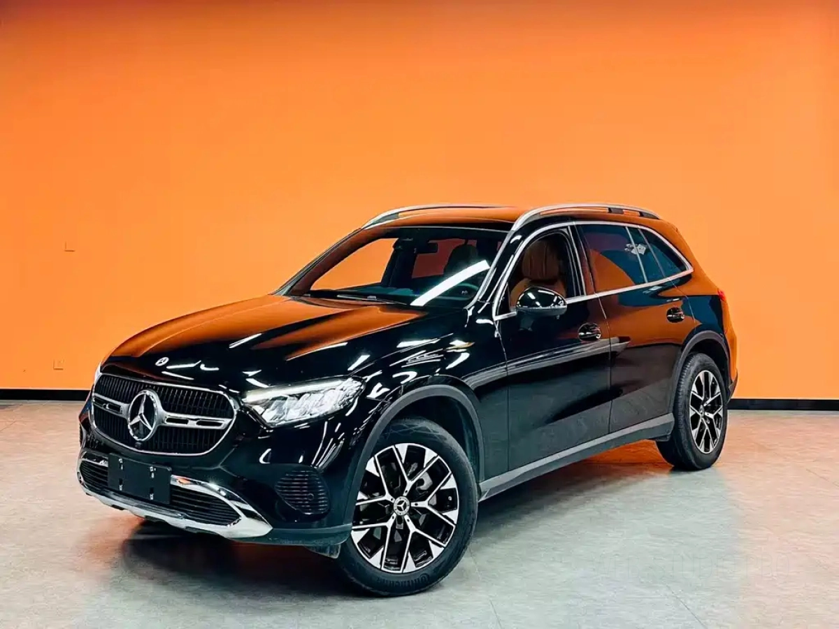 MERCEDES BENZ GLC