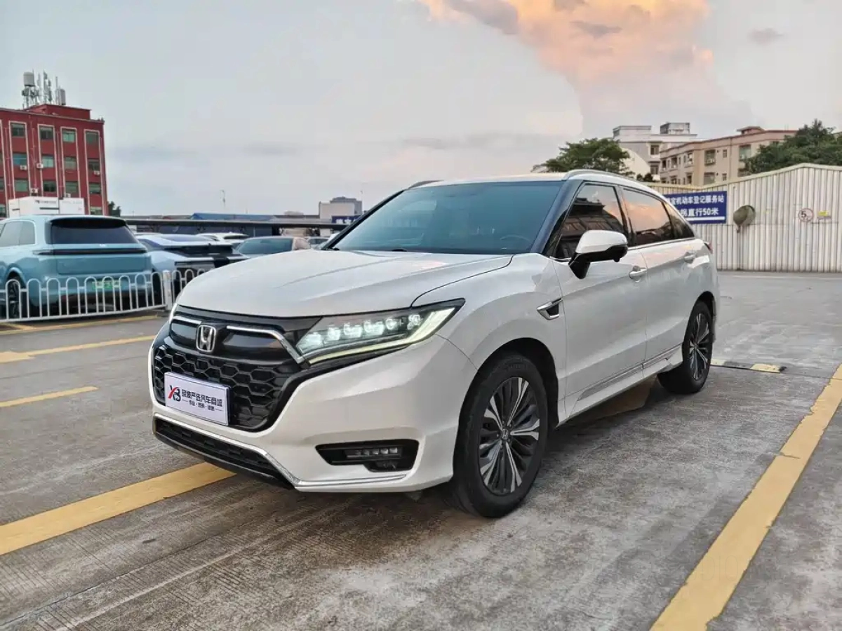 HONDA UR-V