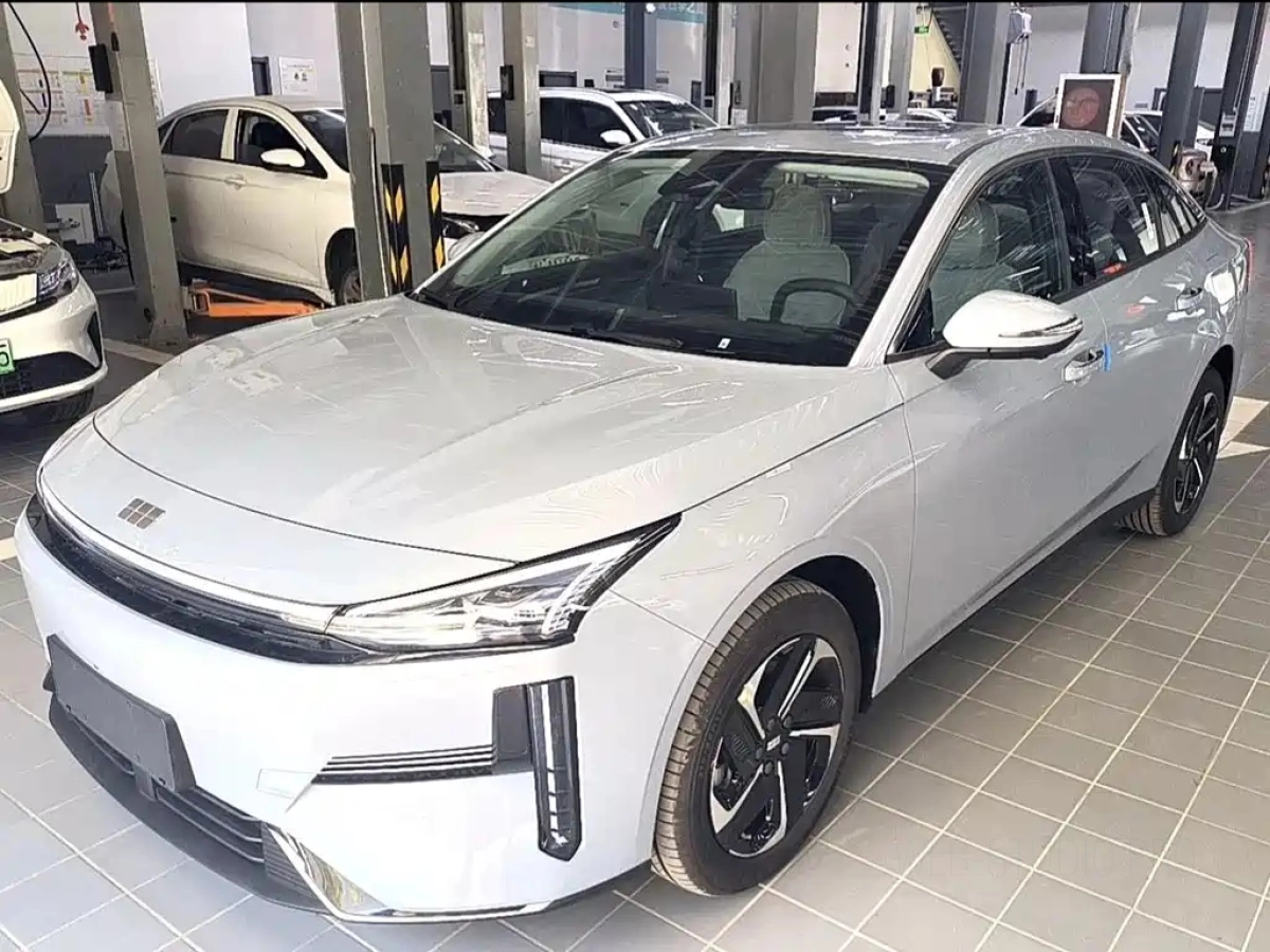 GEELY GALAXY GALAXY L6