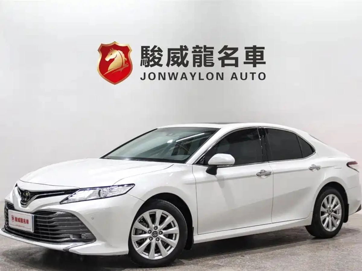 TOYOTA CAMRY  2021