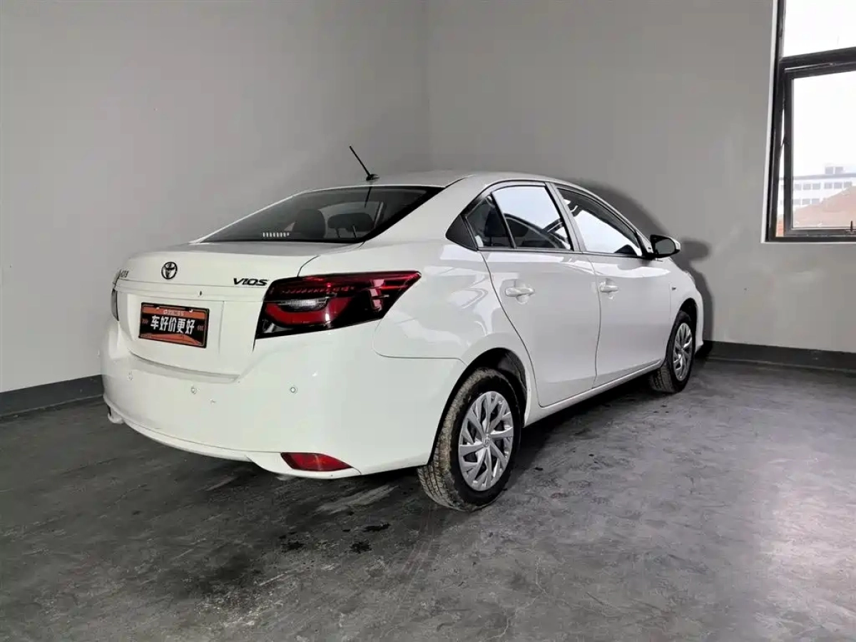 TOYOTA VIOS