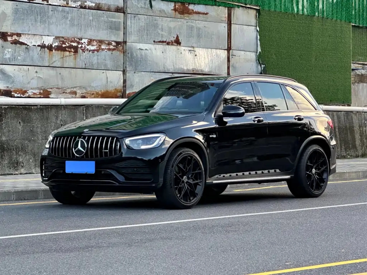 MERCEDES BENZ GLC AMG  2022