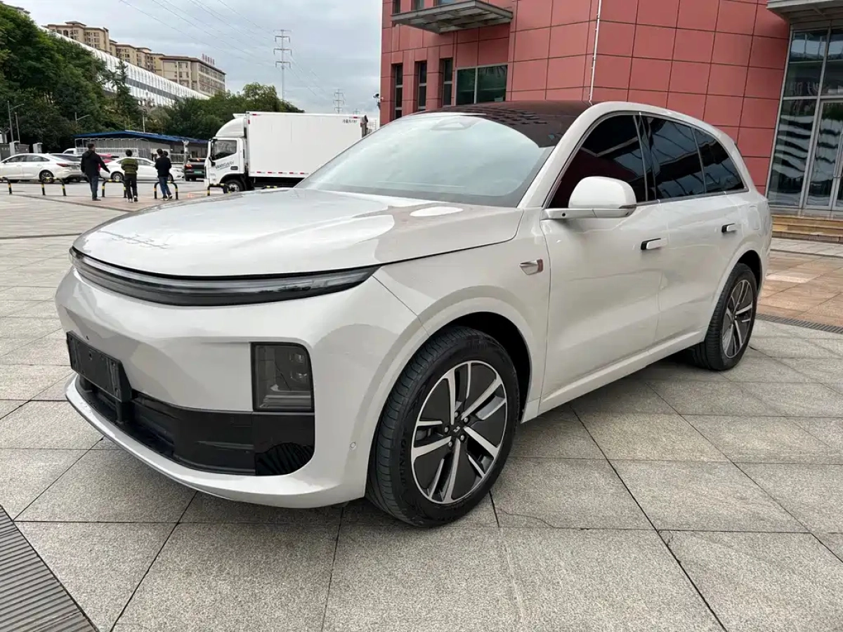 LI AUTO L6
