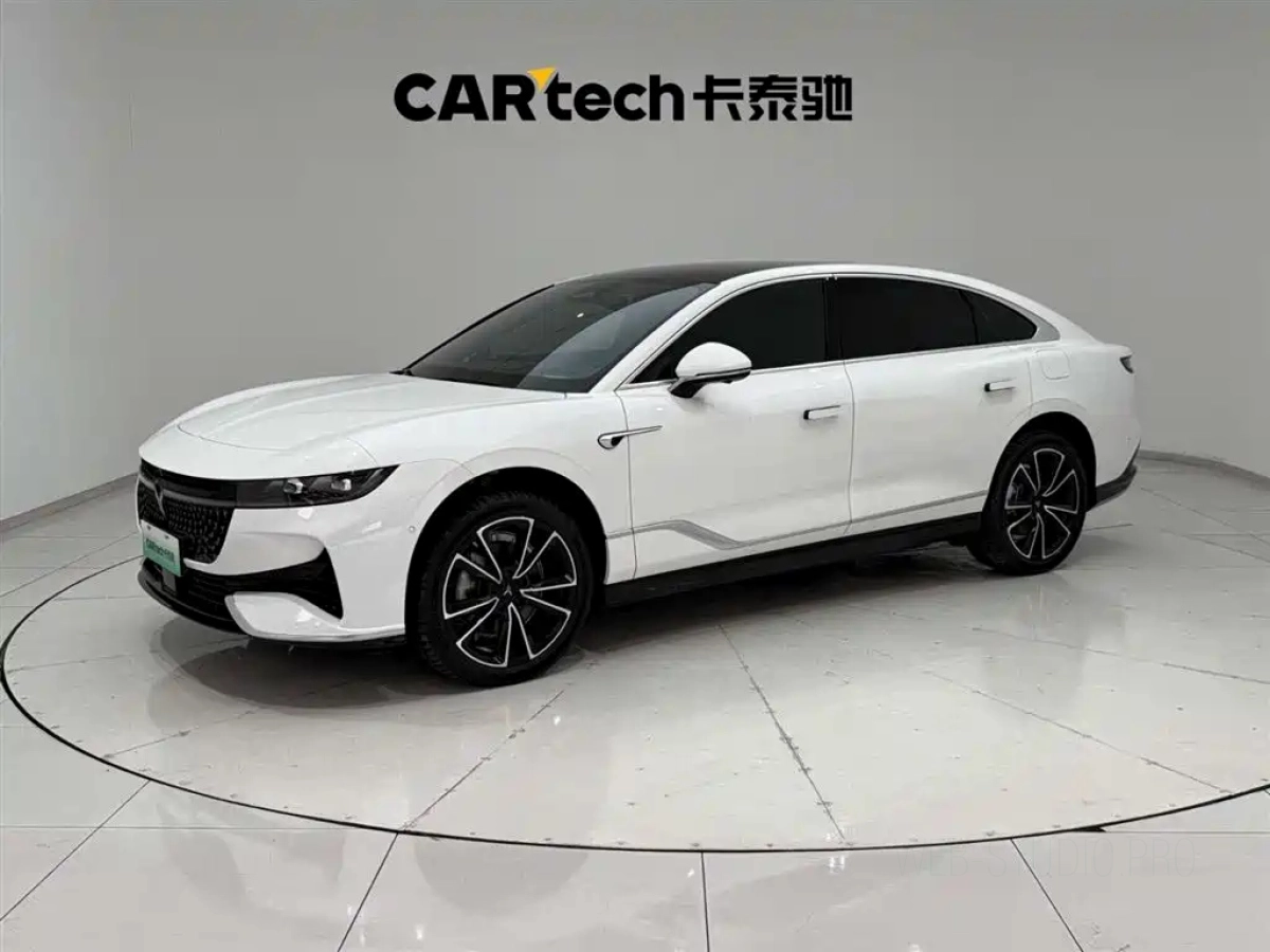 VOYAH ZHUIGUANG  2024