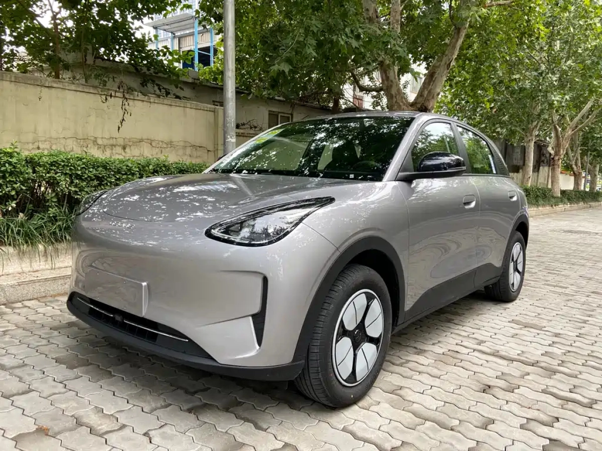 GEELY AUTO XINGYUAN  2025