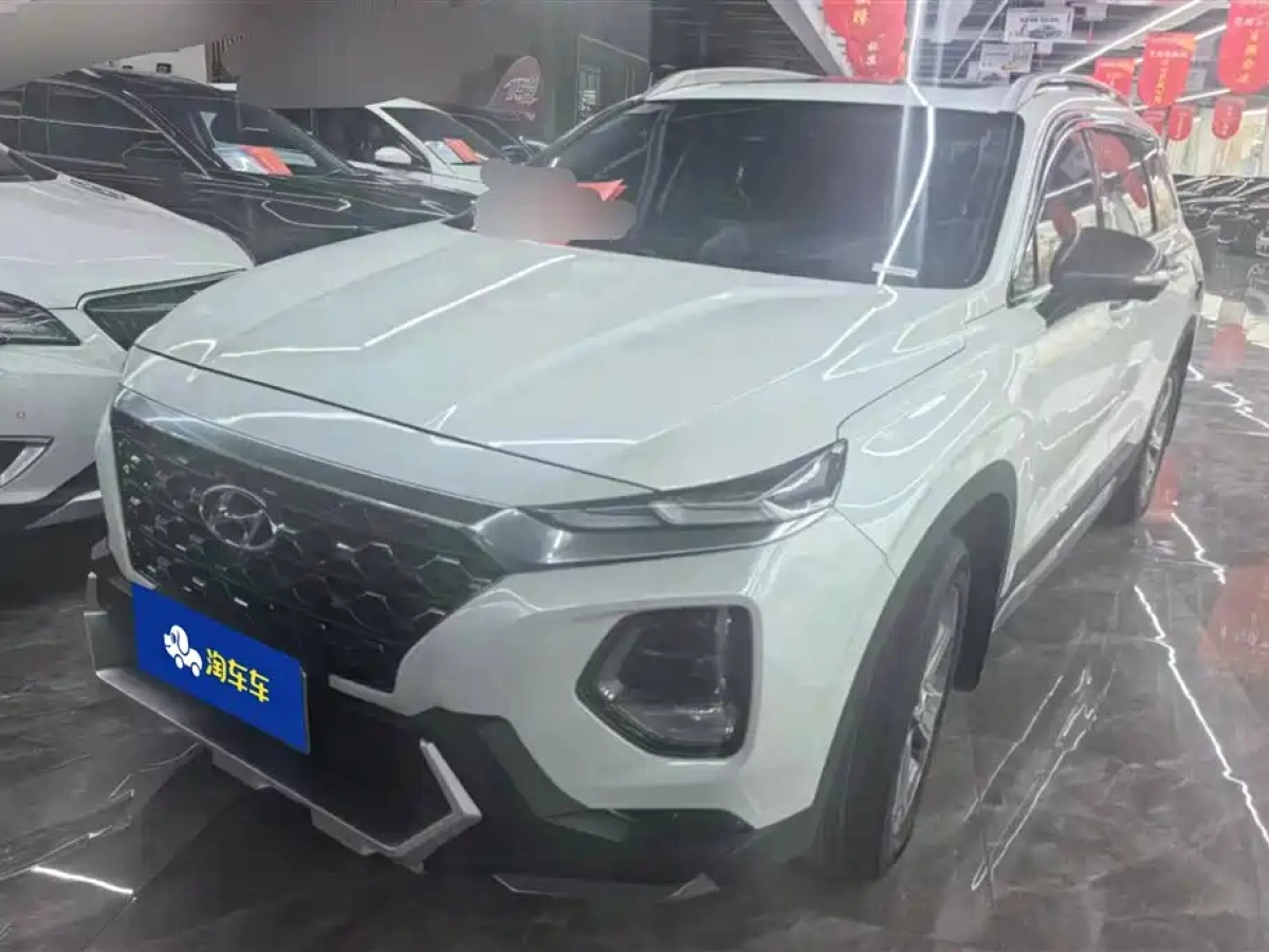 HYUNDAI SANTA FE  2020