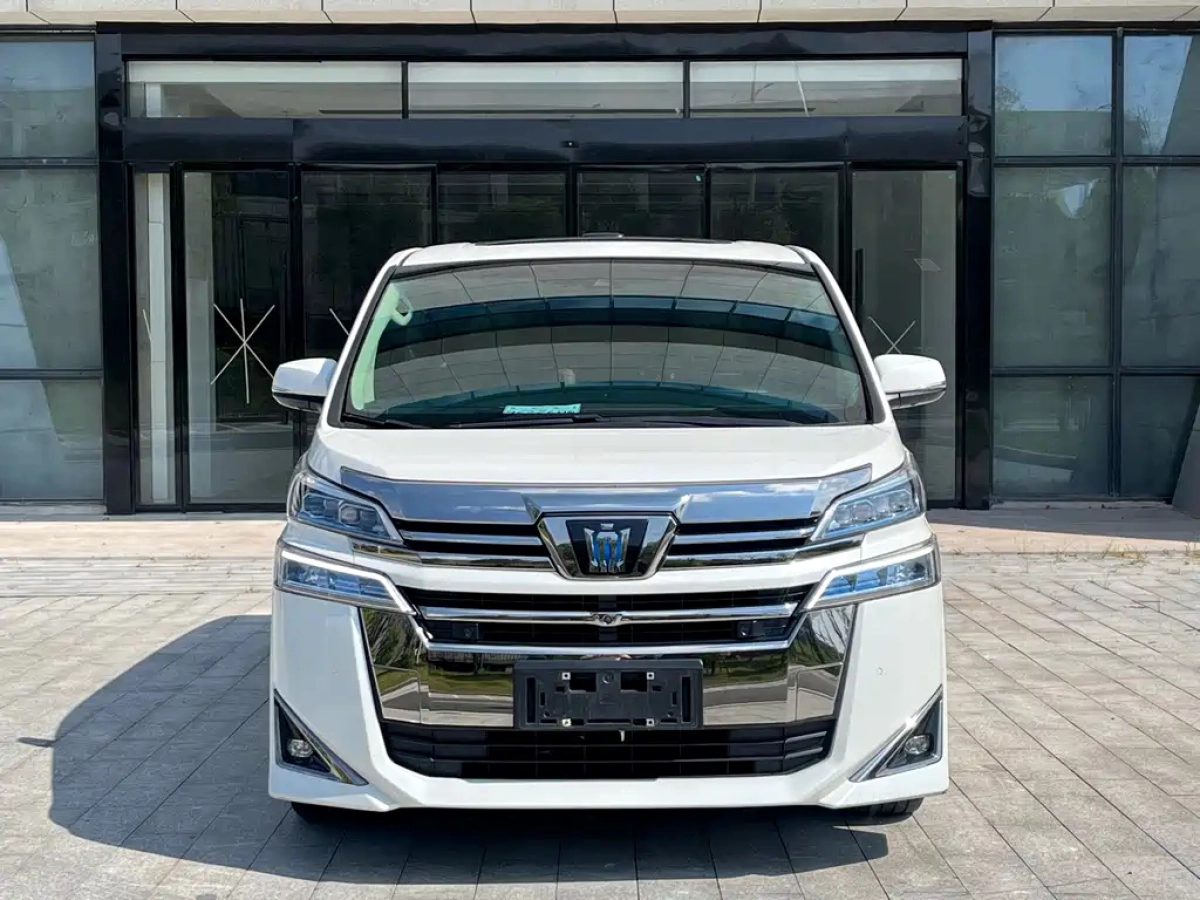 TOYOTA VELLFIRE