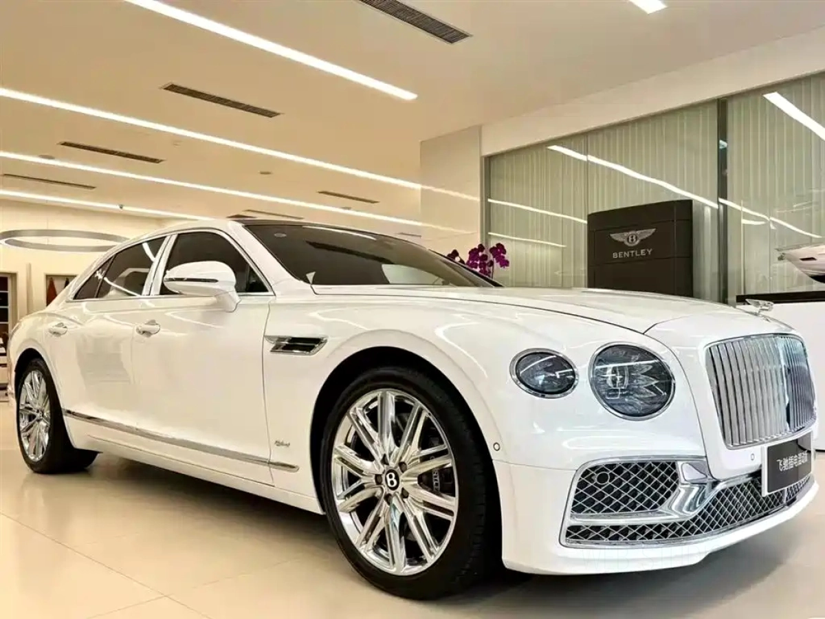 BENTLEY FLYING SPUR PLUG IN HYBRID