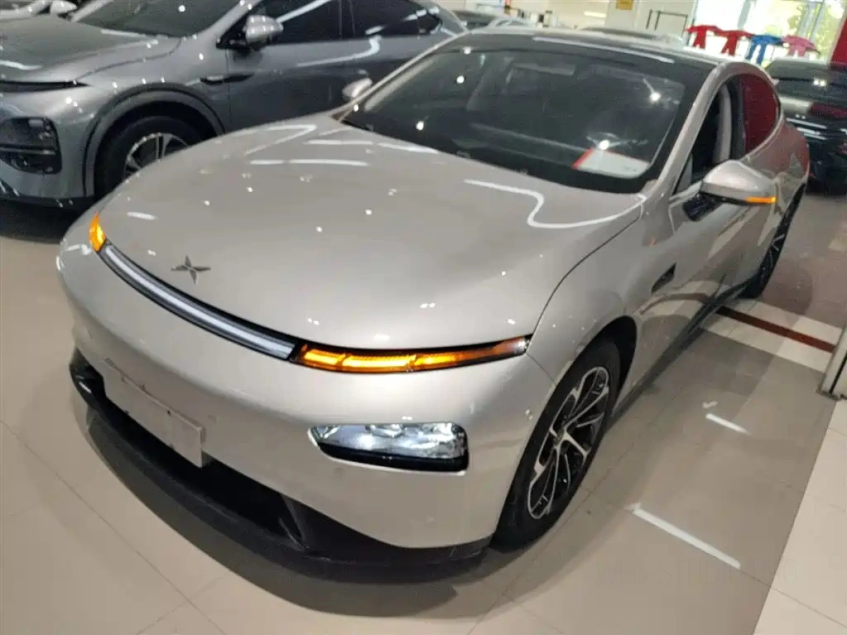XPENG MOTORS P7  2022