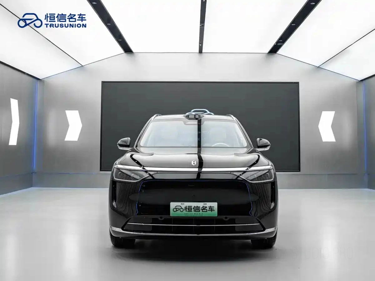 HUAWEI HARMON AITO M8