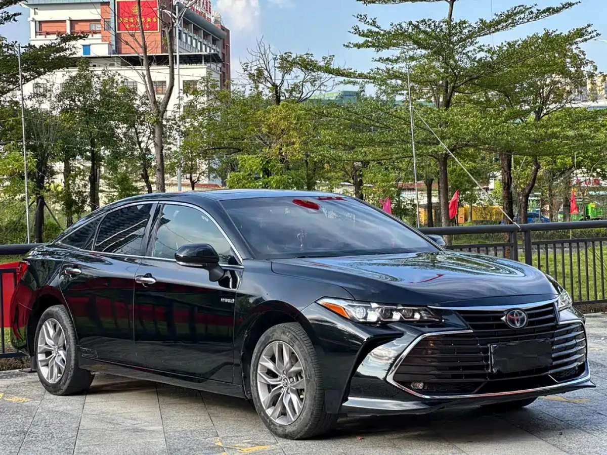 TOYOTA AVALON