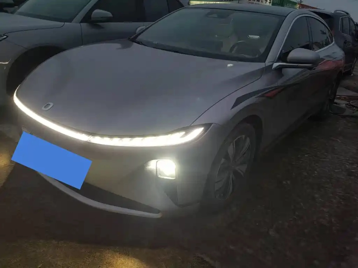 CHANGAN QIYUAN A07  2024