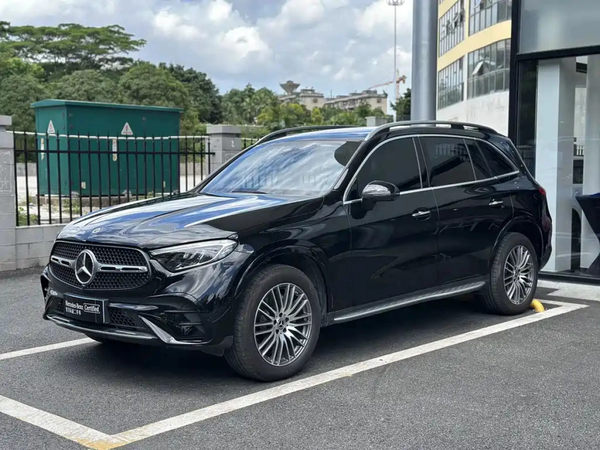 MERCEDES BENZ GLC