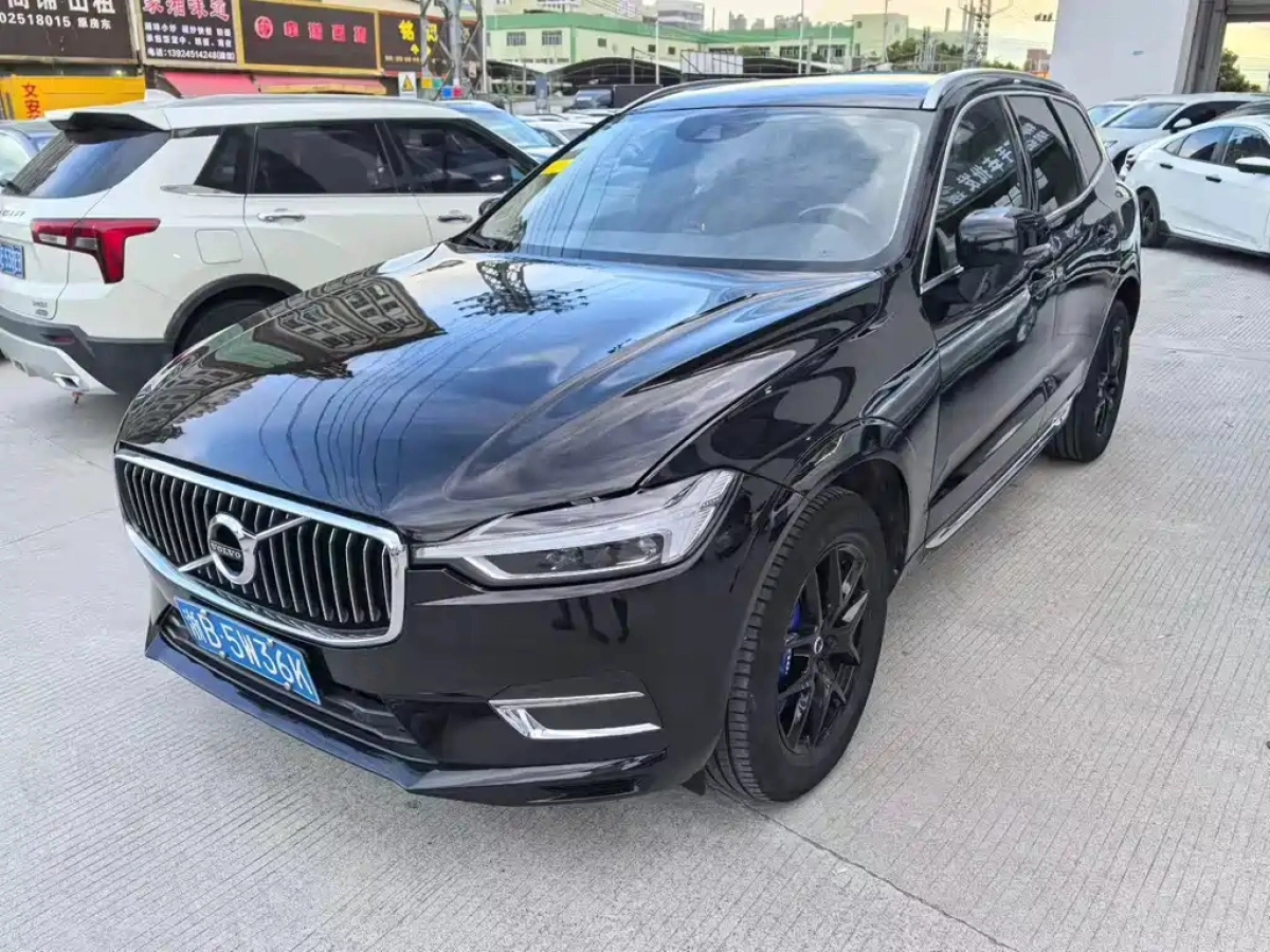 VOLVO XC60