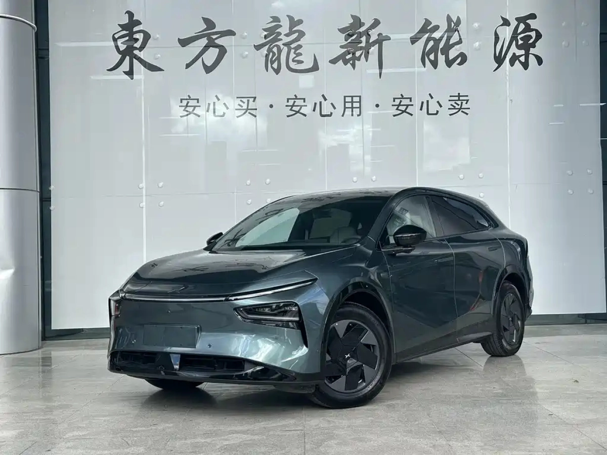 XPENG MOTORS G7  2025