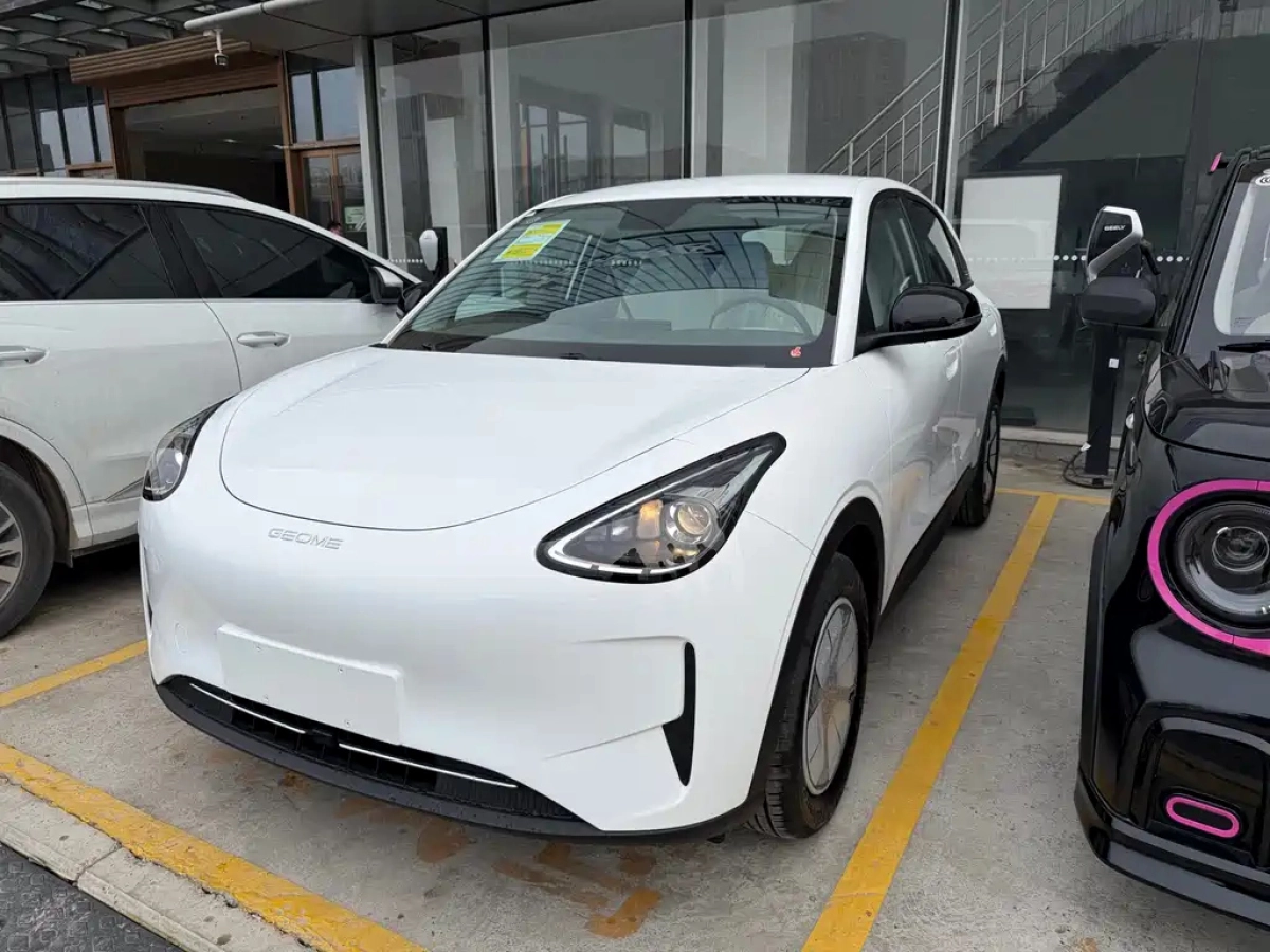 GEELY AUTO XINGYUAN  2025