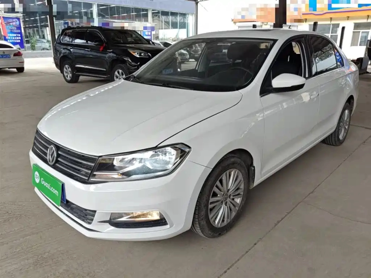 VOLKSWAGEN SANTANA  2019