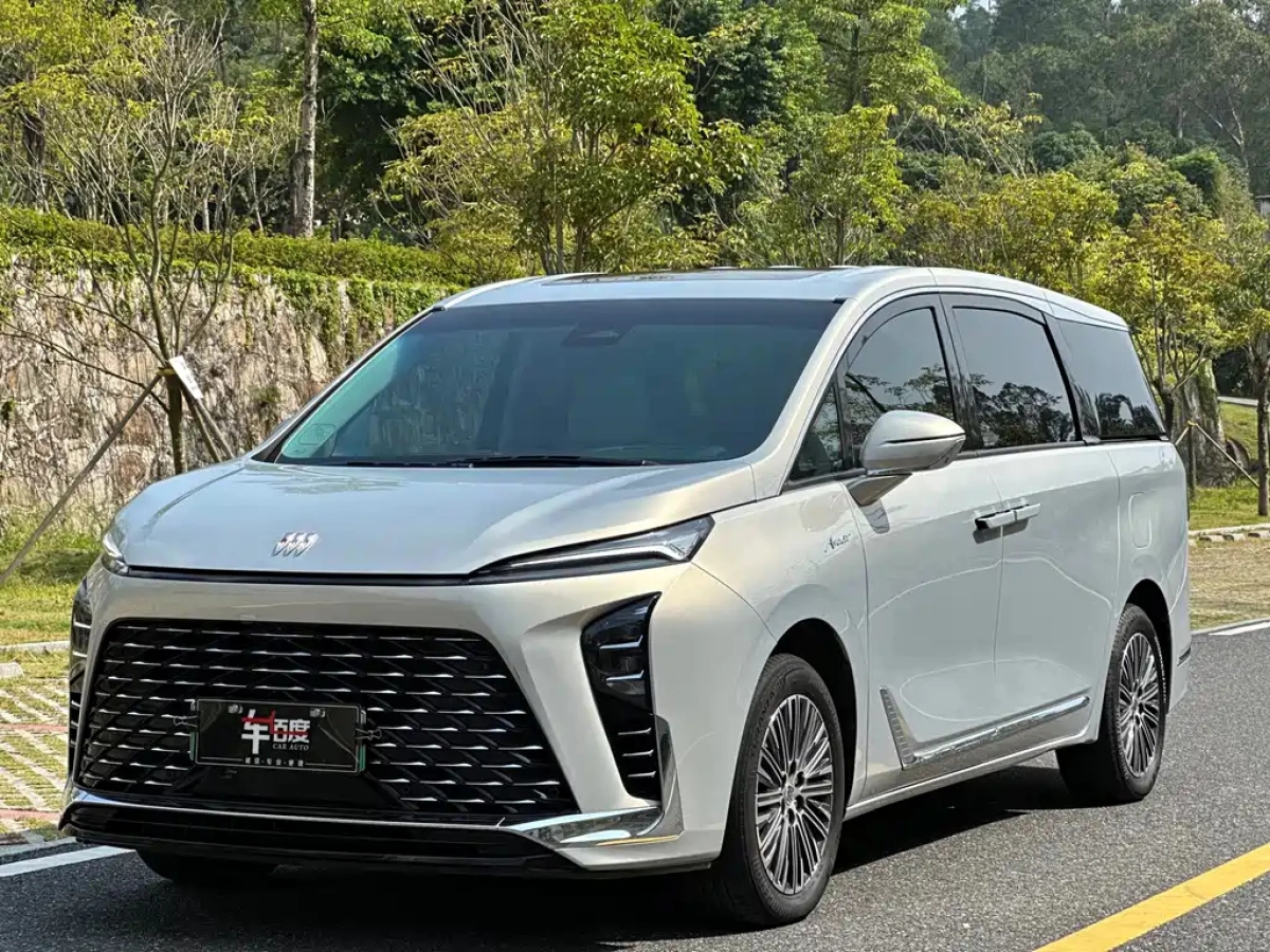 BUICK GL8 NEW ENERGY