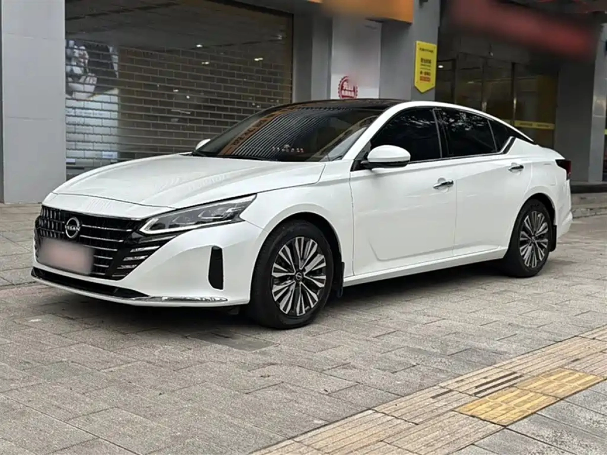 NISSAN TEANA