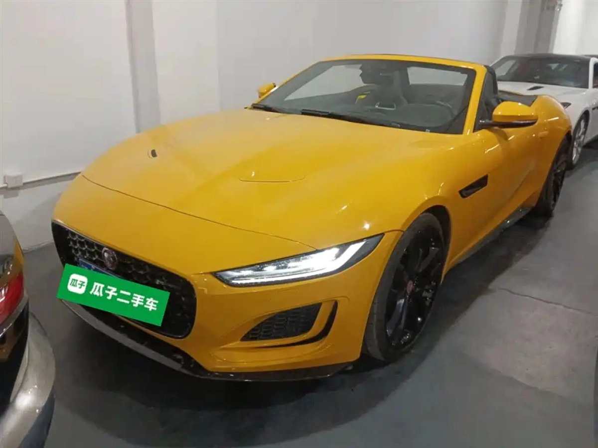 JAGUAR F-TYPE