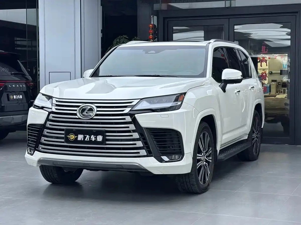 LEXUS LX  2025